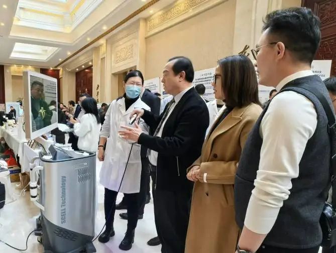 河北神經(jīng)腫瘤盛會：專家點贊EndoSCell?術中細胞級熒光導引技術(圖8)